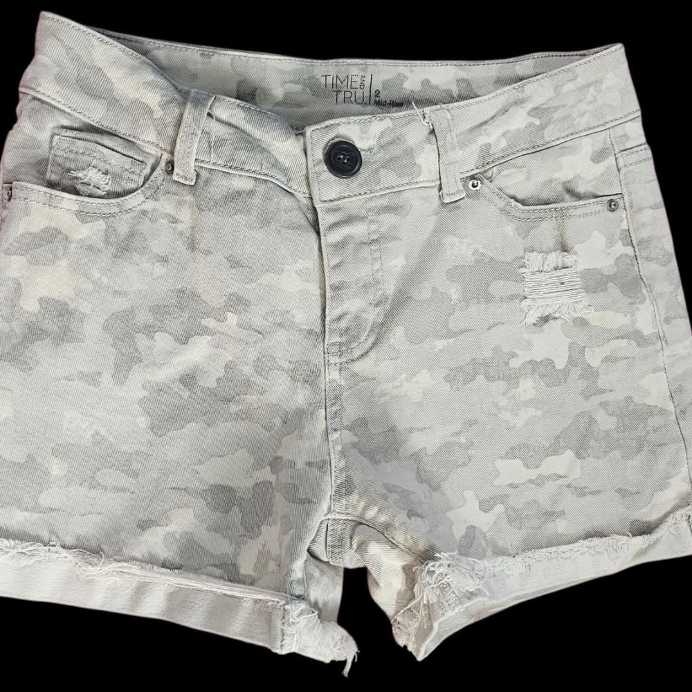 Women's Camo 2 Denim Jean Shorts